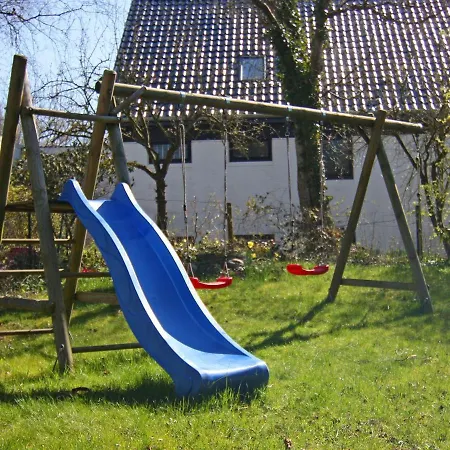 Knickkieker Nahe Der Ostsee In