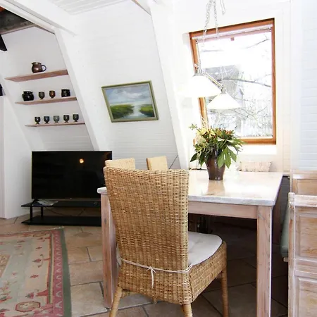 Knickkieker Nahe Der Ostsee In